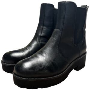 DIRTY LAUNDRY Monet Chelsea Boots Women's 8 Black Platform Rugged Lug Sole READ
